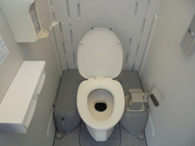 №1145　中古洋式仮設トイレ（快適トイレ仕様）