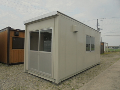 オーダー　中古ユニットハウス４坪タイプトイレ付